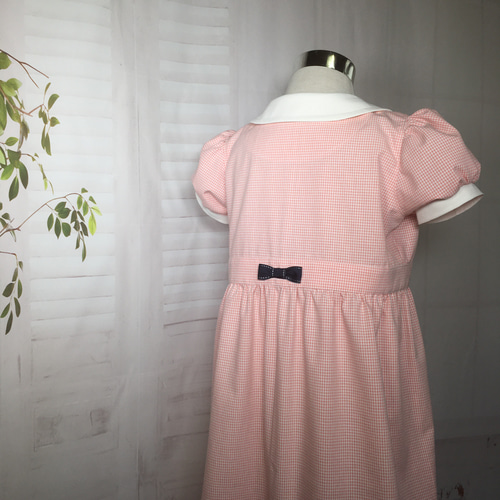 白衿付きサーモンピンクギンガムチェックワンピース130cm 子供服