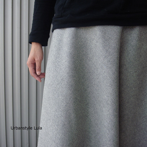 受注制作】ecoカラーウール フレアーSK（裏地付き）グレー フレア