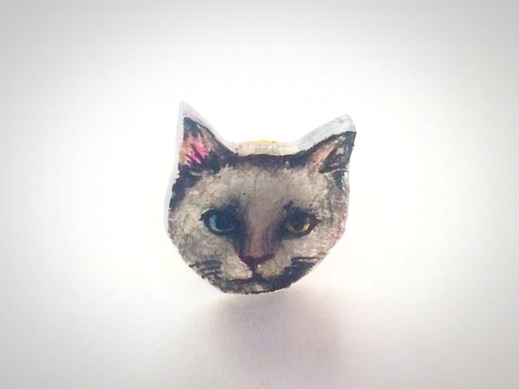 猫ちゃんとコットンパール風ピアス 2枚目の画像