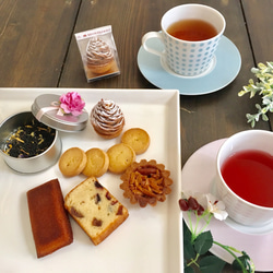 焼き菓子&紅茶のギフトセット 2枚目の画像