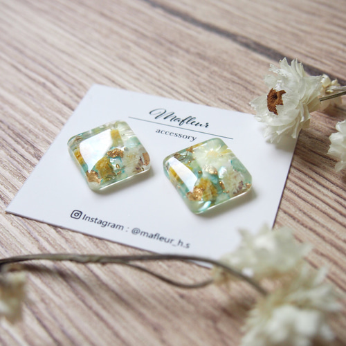 レジンシェルアクセサリー＊かすみ草×イエロー ピアス（その他