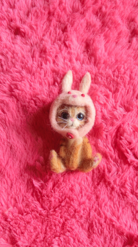 羊毛フェルト 小さなうさぎちゃん ハンドメイド作品 作家様 羊毛フェルト 小さなうさぎちゃん ハンドメイド作品 作家様