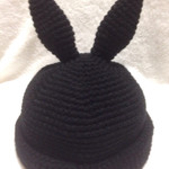 受注製作】うさぎ耳付きニット帽（くろ） ニット帽・ビーニー たんじぇ