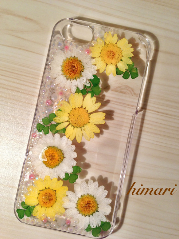 再販【受注製作28】iphone/スマホ 押し花ケース　本物のお花使用 1枚目の画像