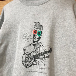 「ギターおじさん」オリジナルイラスト 手刺繍スウェット 2枚目の画像