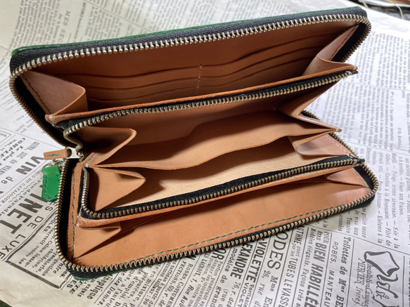 【T様オーダー品】ラウンドファスナーのお財布（緑） 3枚目の画像