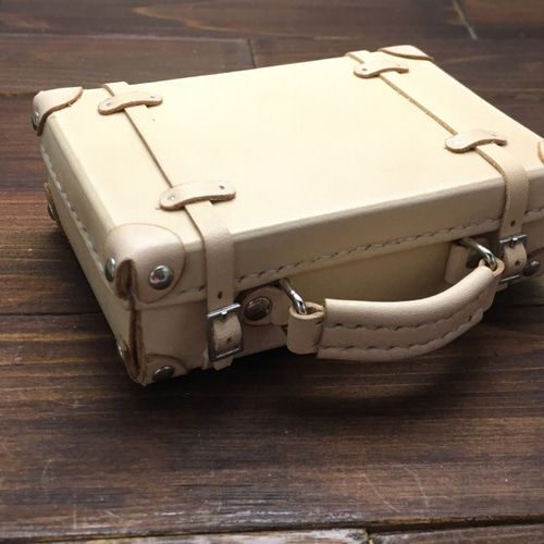 受注制作】ミニチュアのトランクケース型小物入れ ver.1 名刺入れ