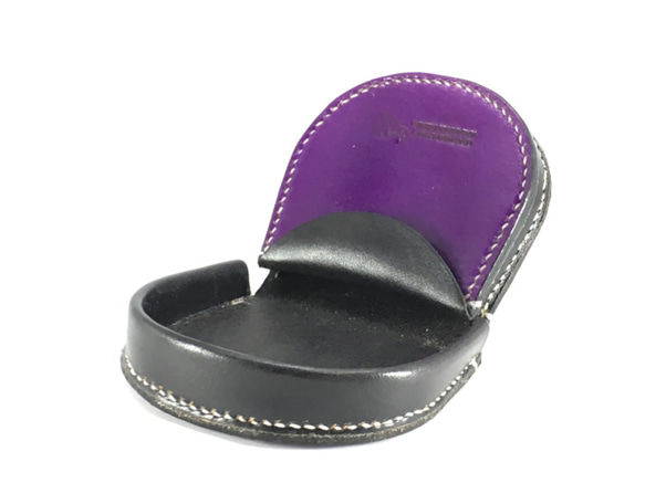 馬蹄型小銭入れツートンカラー（紫×黒） 2枚目の画像