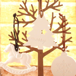 クリスマスにぴったり「クリスマスツリー」のアロマストーン 2枚目の画像