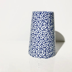 白磁の薄〜いマグと陶製ストロー　藍色小花 7枚目の画像