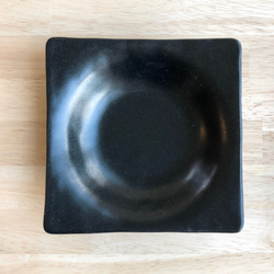 2個セット　深みのある小皿　黒 8枚目の画像