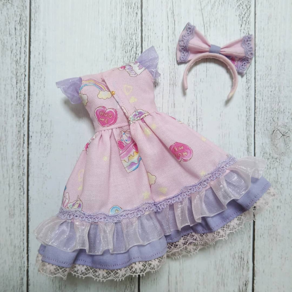 22cmドール服　ゆめかわ♡ワンピース　リカちゃん服　ブライス　ユニコーン　ピンク　リボン　ドレス 4枚目の画像