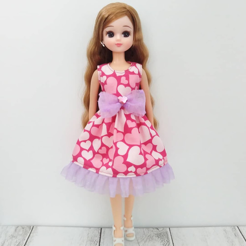 22cmドール服 ハート柄♡リボンワンピース リカちゃん服 ブライス 