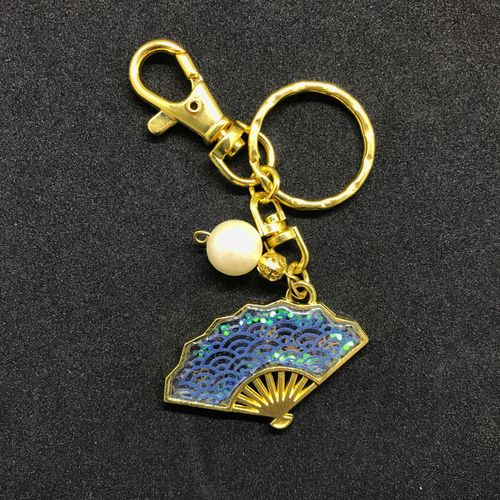 ☆扇の和柄キーホルダー☆彡 キーホルダー Hanako 通販 6717170  