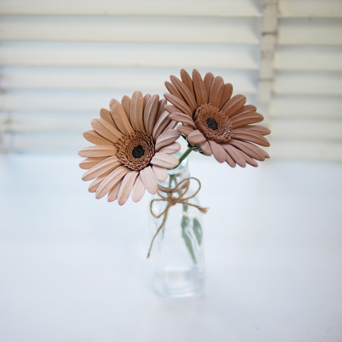 再販多数！【売れ切れ続出】大人気クレイフラワー選べるお色ガーベラ