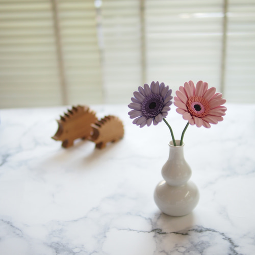 ガーベラ　クレイフラワー　パンフラワー　リメイク缶 DAISOの樹脂粘土で花を作る】 How to make CLAY FLOWER 簡単