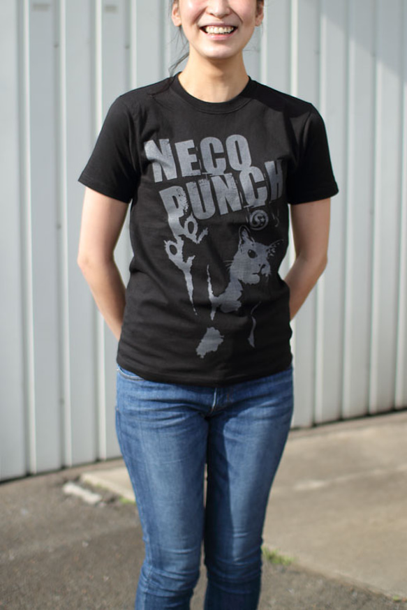 SCOPYネコTシャツ「NECO PUNCH」ブラック 4枚目の画像