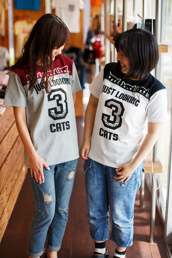 【販売終了】SCOPYネコTシャツ「3CATS」グレー×ボルドー 4枚目の画像