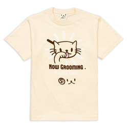 SCOPYネコTシャツ「Grooming」 ナチュラル 1枚目の画像