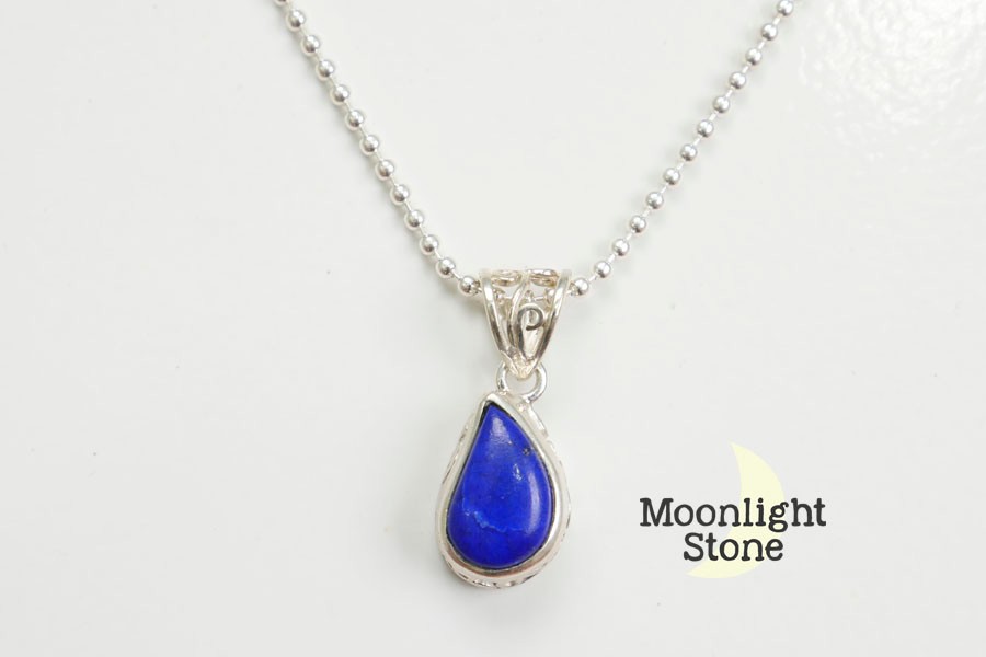 大人の天然石ネックレス！ラピスラズリのシルバーネックレス 【Silver925】