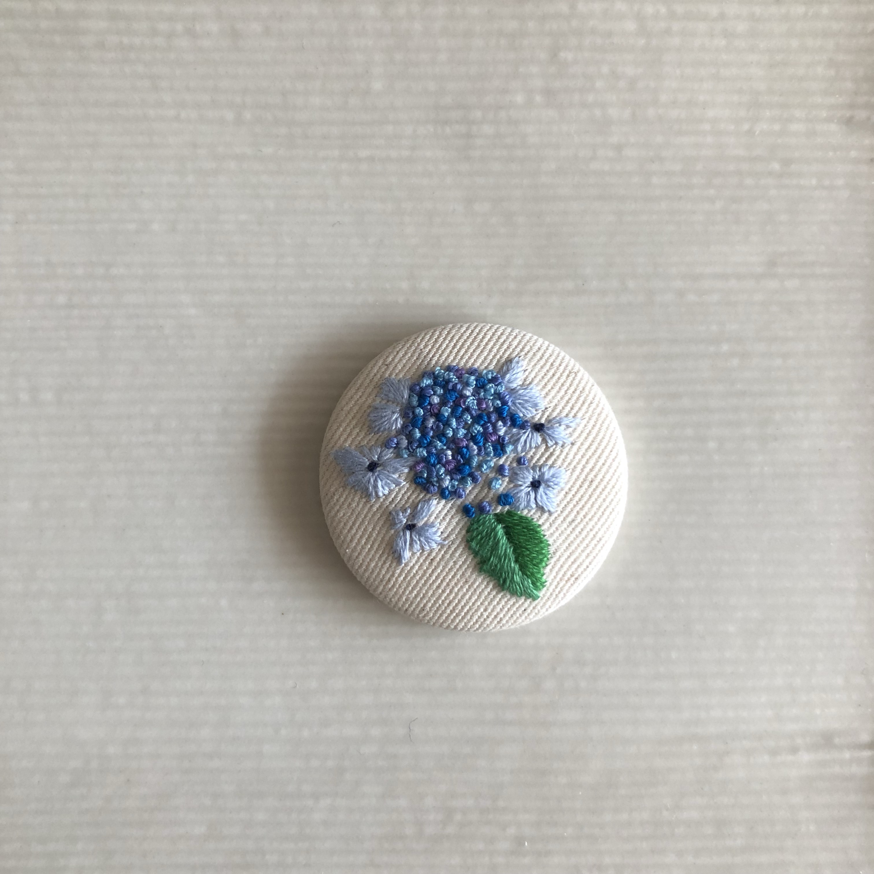ブローチです。花柄が 170518570_o17.jpg?