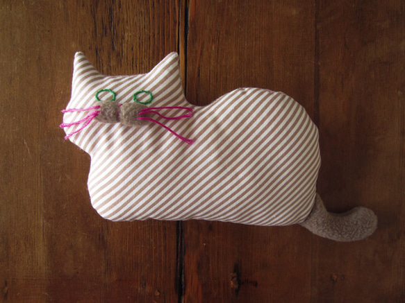 再々販>> kitten loaf USAコットン" Stickitten"／Diagonal Stripesブラウン　 1枚目の画像