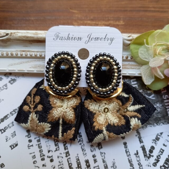 インド刺繍 おおぶり ビーズ刺繍 カボション シルバー ブラック リボン 