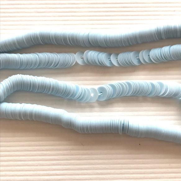 23 φ4ミリ 糸通し 平型スパングル(パイエット) リュネビル刺繍・オートクチュール刺繍 2枚目の画像