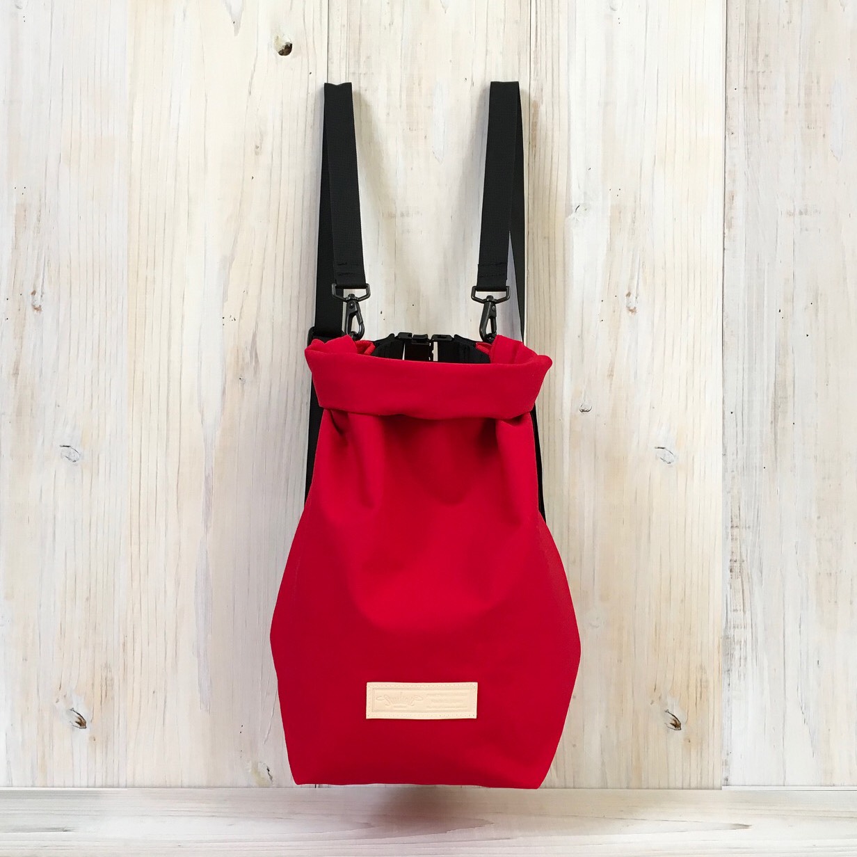 4way 帆布リュック レッド 6,019円