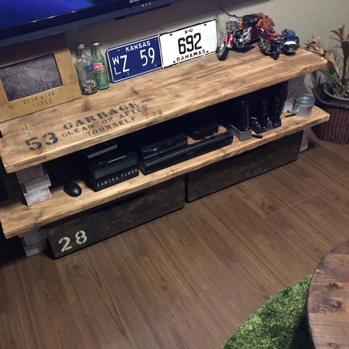 オリジナルハンドメイド家具足場板テレビボード テレビ台・テレビ