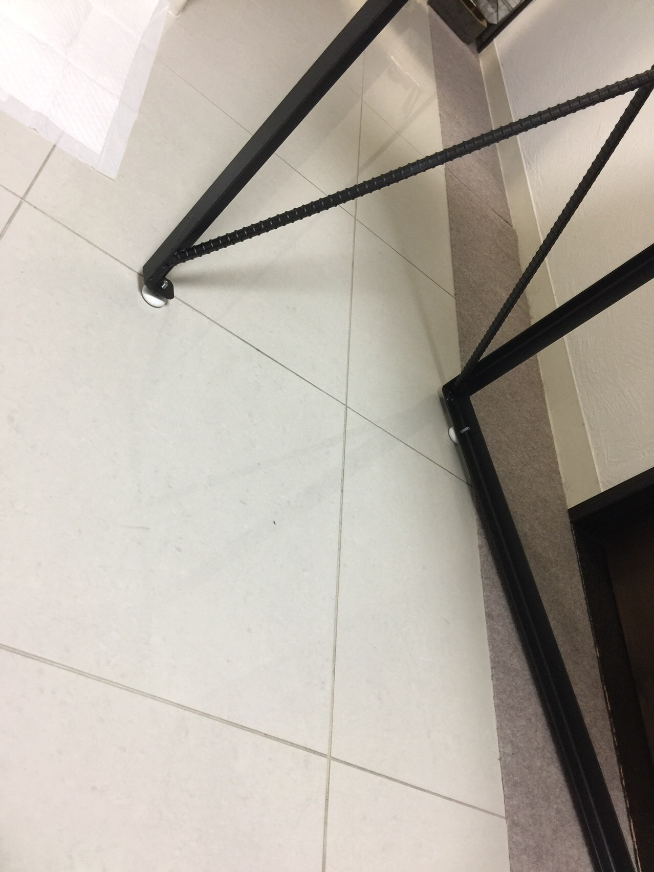 オリジナル自然植物塗料アイアン足場板材でパソコンディスク( ◠‿◠ )