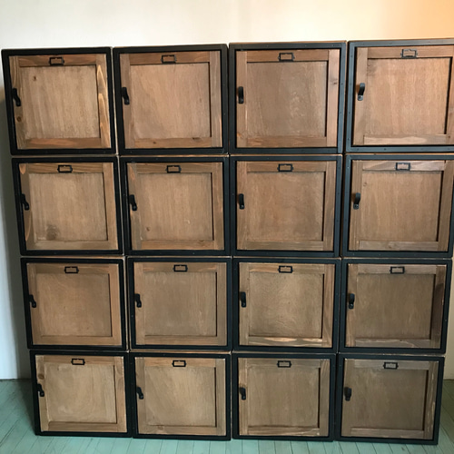 棚 靴箱 本棚 ラック ハンドメイド オリジナルハンドメイド収納ロッカー^_^ 靴箱・下駄箱・シューズ