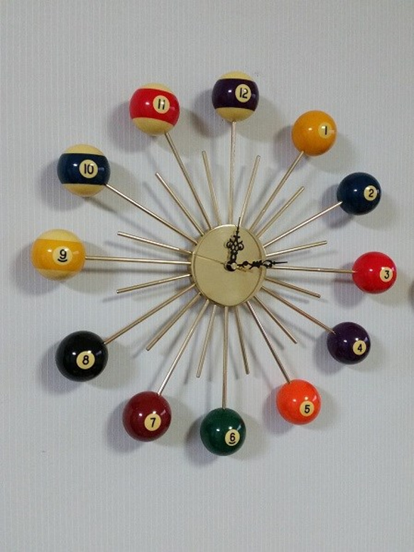 送料無料　真鍮 x ビリヤードボールの掛け時計　日の出　ハンドメイド 1枚目の画像