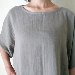 ダブルガーゼ（綿100%）のシャツ（グレー） 2枚目の画像