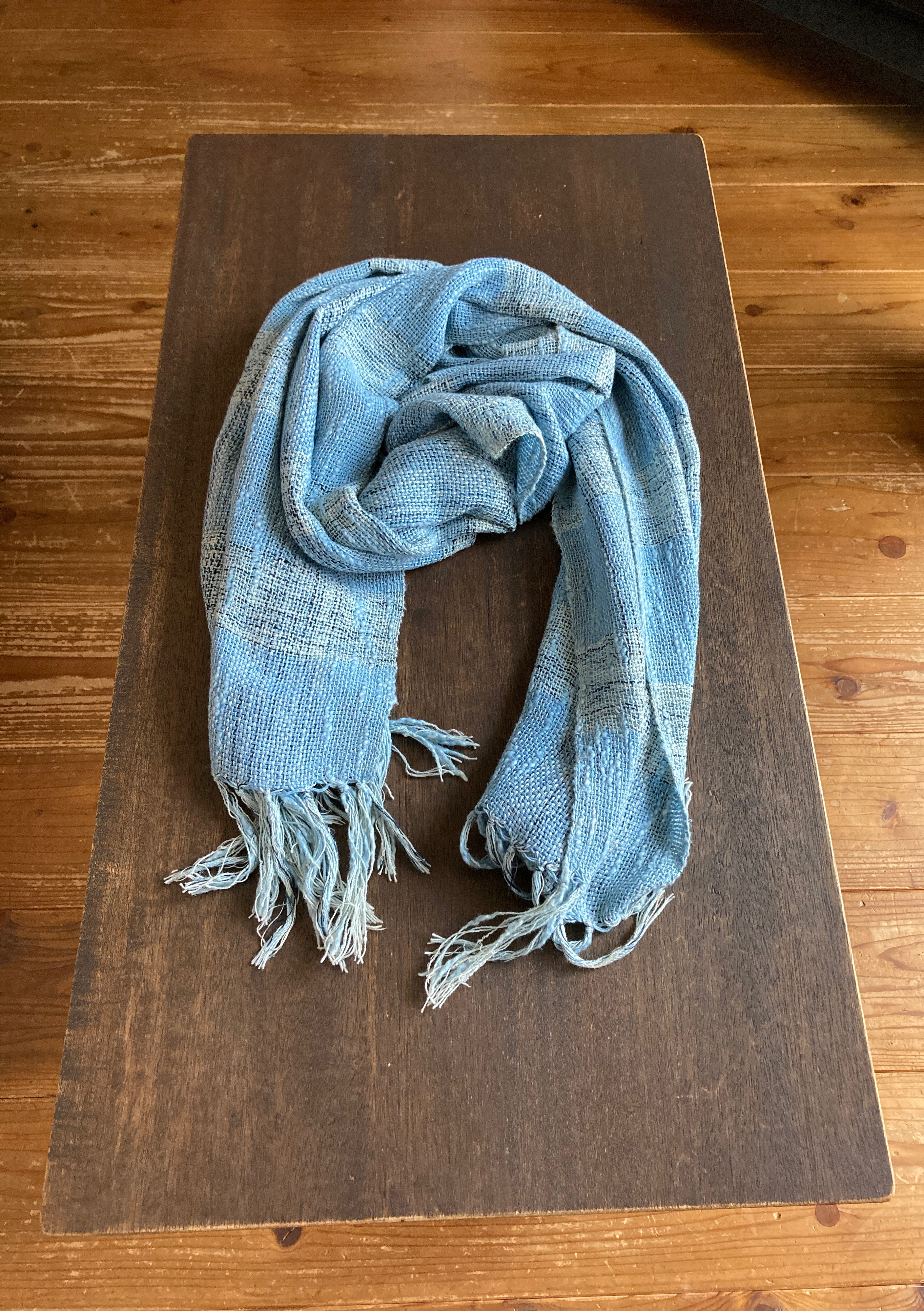 浅黄色ショール