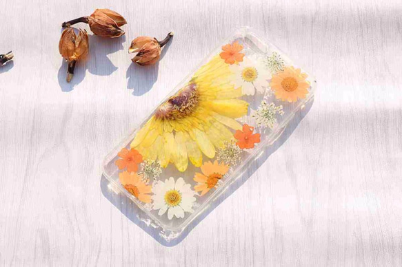 iPhoneX iPhone8/7/6S/5/SE/Plus 押し花 ケース 多機種対応 スマホケース 3枚目の画像