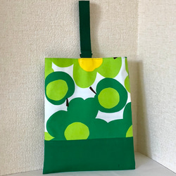 シューズバッグ☆お花とリンゴグリーン 2枚目の画像