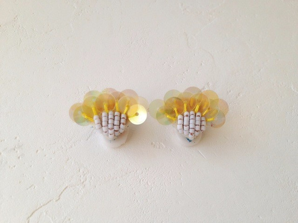 Flower petal GY × YE ear cuff (NO.2321) 2枚目の画像