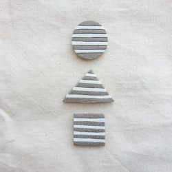 まるさんかくしかくブローチ 3枚目の画像