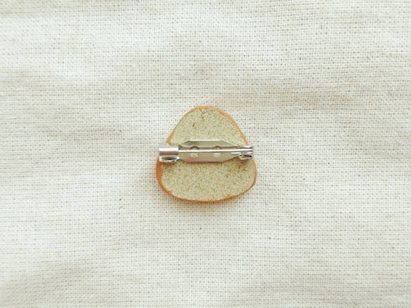 だいだいの木のブローチ 2枚目の画像