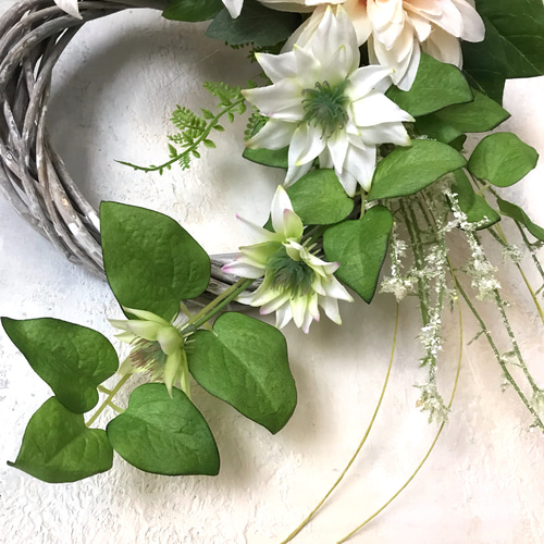 二種のクレマチスとダリアのリース 35×36㎝ creema限定 リース  