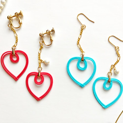 Mizuhiki Heart 耳環顏色：紅色/淺藍色耳環耳環 第1張的照片