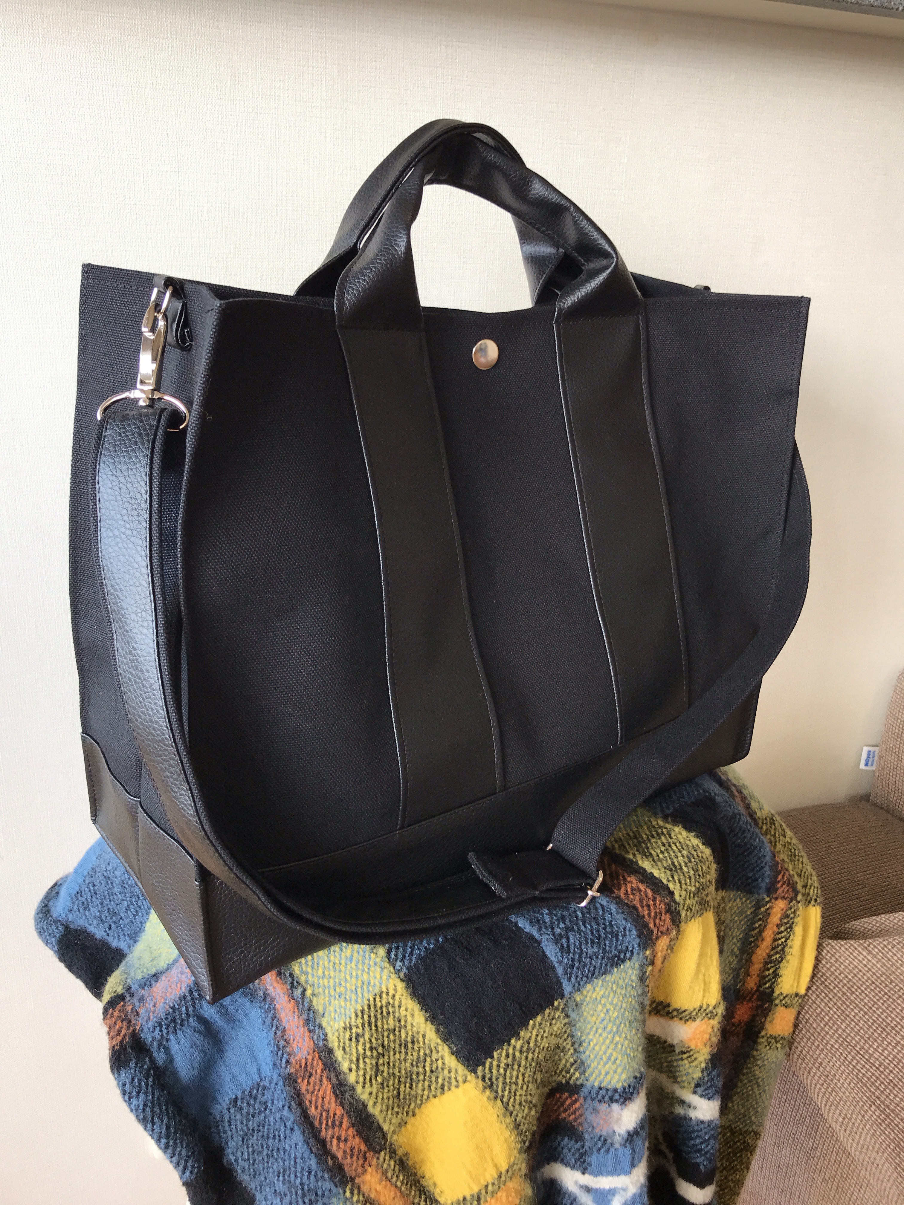 2way大人トートM /ブラック×ブラック　軽量　通勤　通学　A4対応