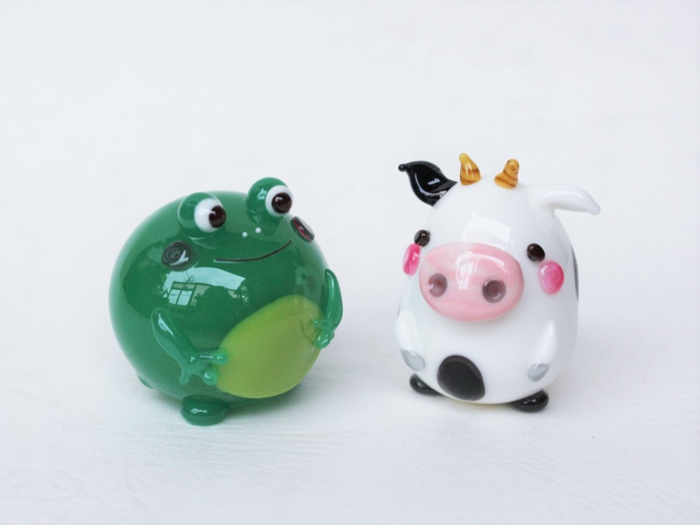 コロリン「かえるとうし」