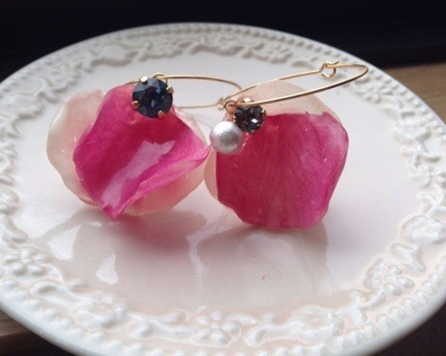 薔薇の花びら♡華奢なシンプルサークルフープのピアス／イヤリング 1_f1d9b41059717075905b3af363e5