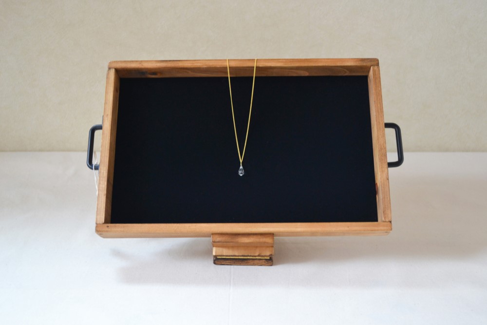 0310mito 日本産ひのきのシンプルカフェトレイ（ベロア生地・アイアン取手／黒）