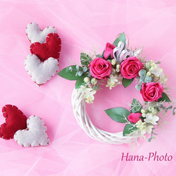 限定1個　ホットピンクのバラと白のライラックのリース　15㎝(リース台：直径15㎝）　   (264) 4枚目の画像