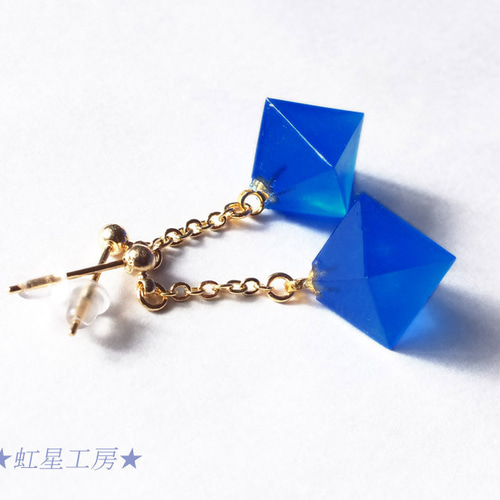 LALIQUEラリック　クリスタル　ピアス　片耳　ブルー　青 ラリックの「テラミネラル」コレクション第2弾から世界で数量限定の