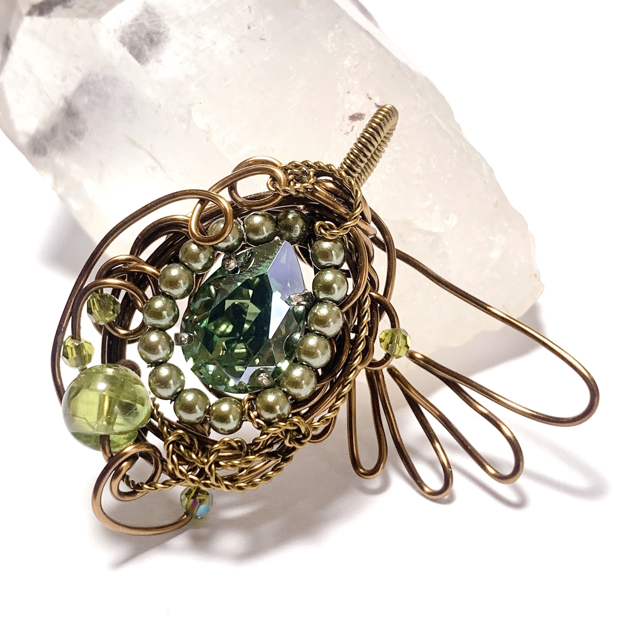 片翼のペンダントトップ＊+°