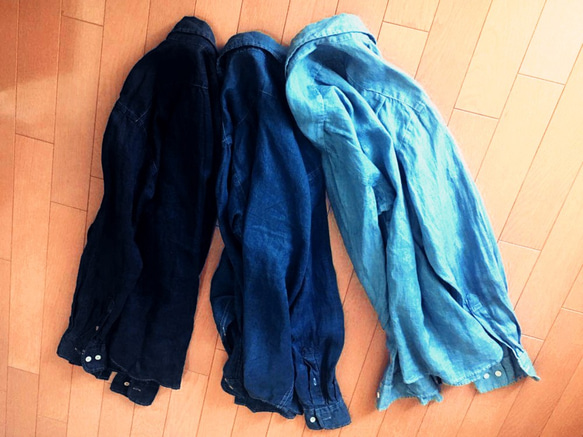 本藍染リネンシャツ・淡 4枚目の画像